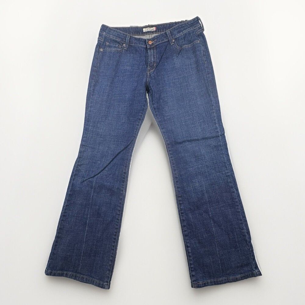 Vintage Y2K Levi’s 545 Women’s Jeans 14M Low Rise Bootcut Blue Denim 33x30